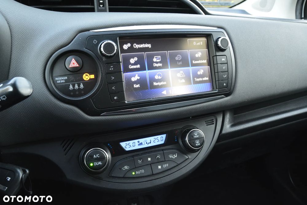Toyota Yaris Hybrid 1.5 VVT-i Comfort - 21