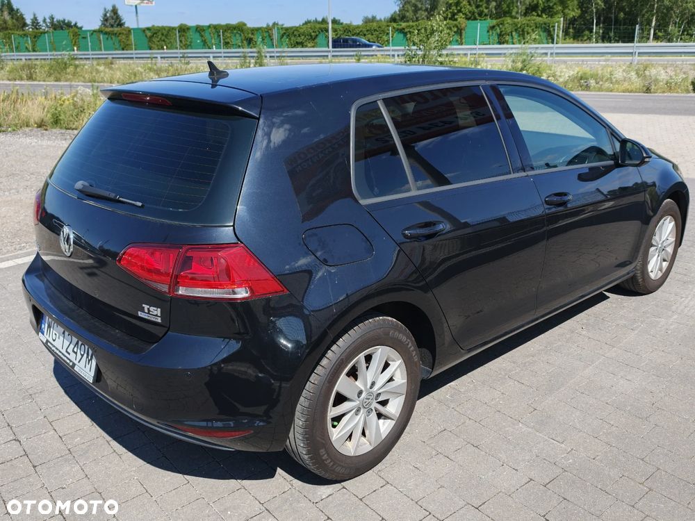 Volkswagen Golf - 11