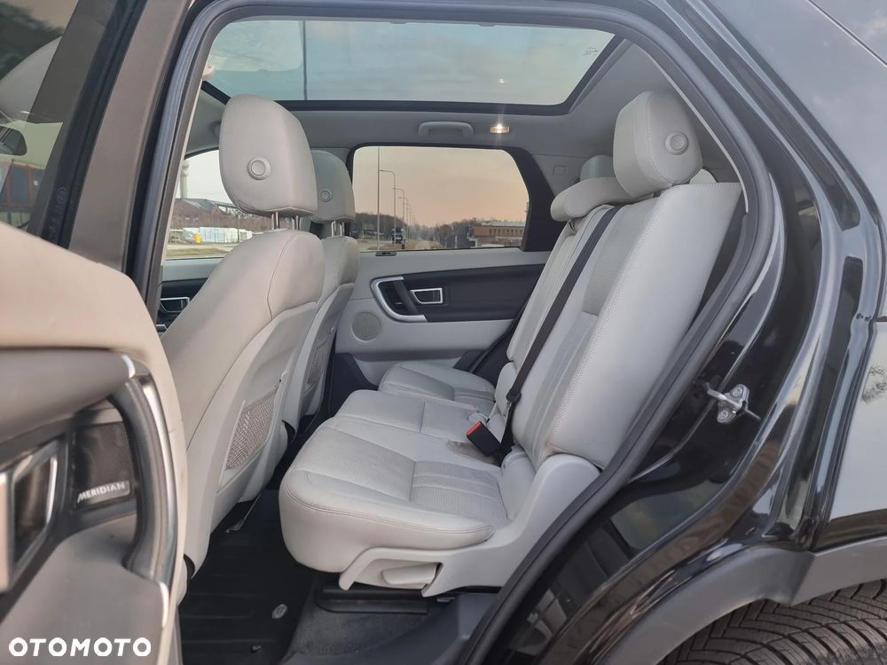 Land Rover Discovery Sport 2.0 Si4 HSE - 29