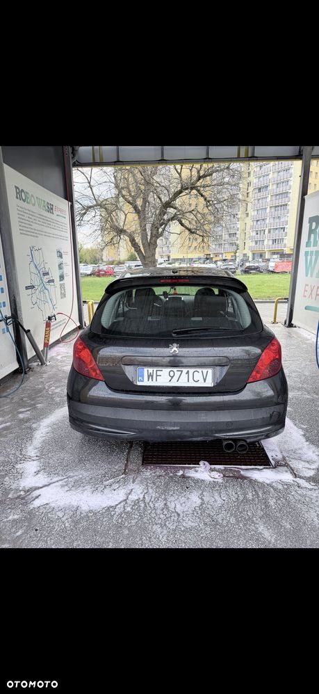 Peugeot 207 1.4 16V Trendy - 5