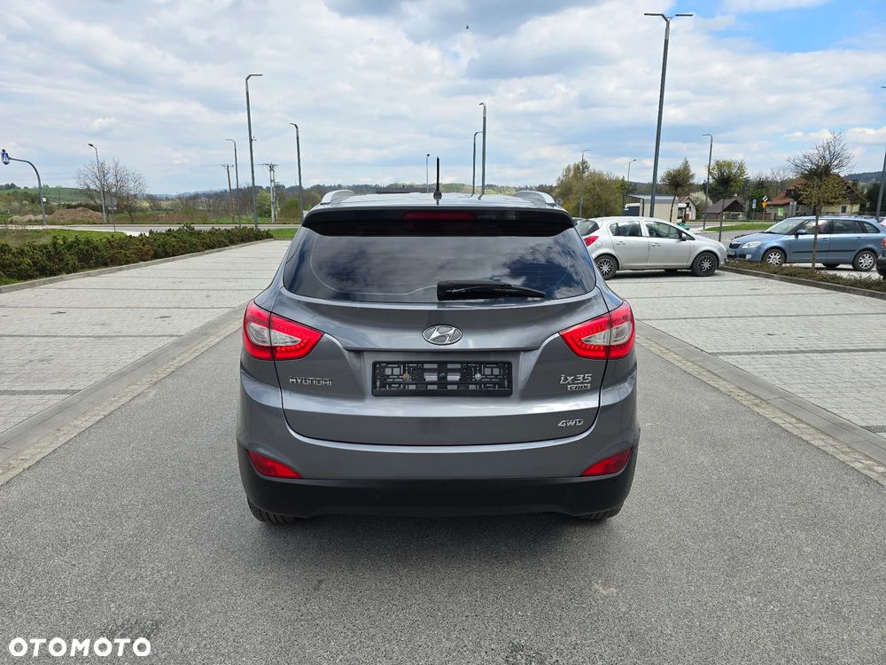 Hyundai ix35 2.0 CRDi 4WD Automatik Trend - 24