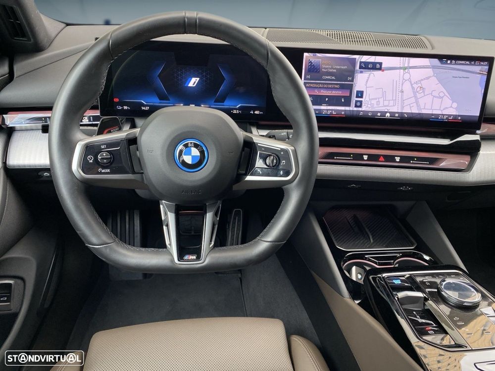 BMW i5 eDrive40 Pack Desportivo M — photo 5