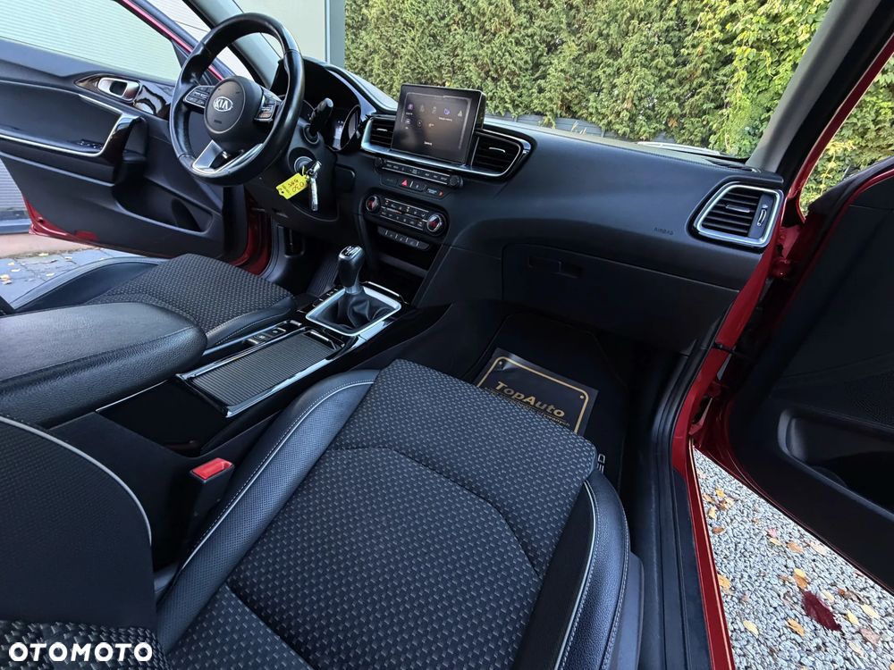 Kia Ceed 1.4 T-GDI L - 15