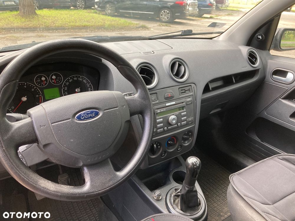 Ford Fusion 1.25 Ambiente - 9