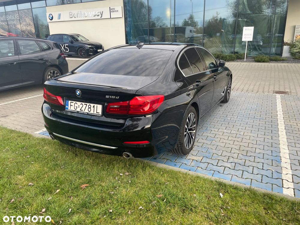 BMW Seria 5 518d Luxury Line - 11