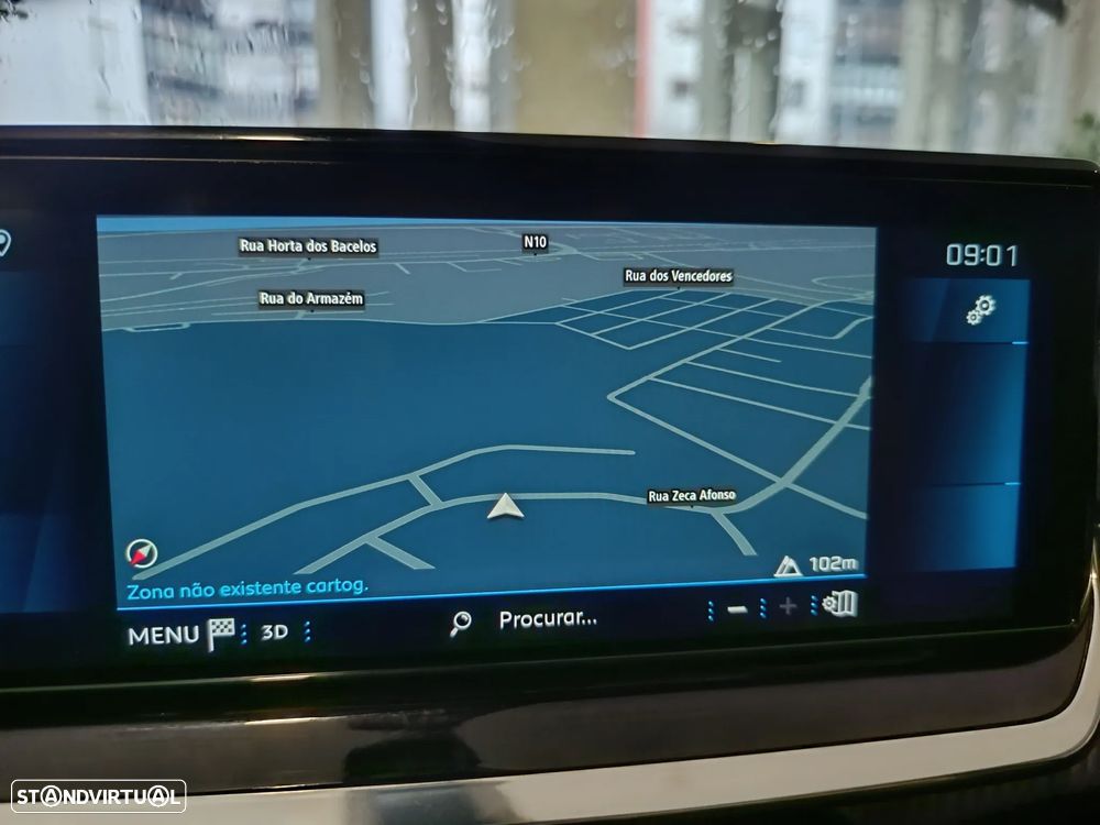 Peugeot 2008 PureTech 130 EAT8 Allure - 37