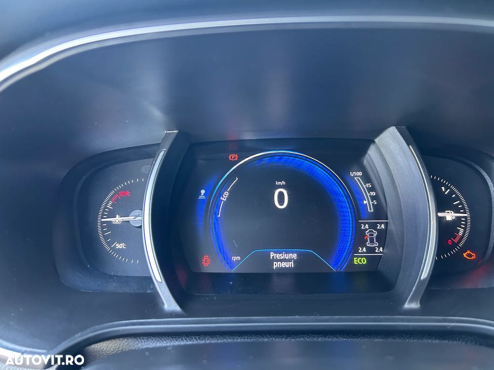 Renault Megane - 12