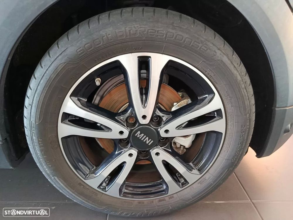 MINI 5 Portas Cooper D - 24