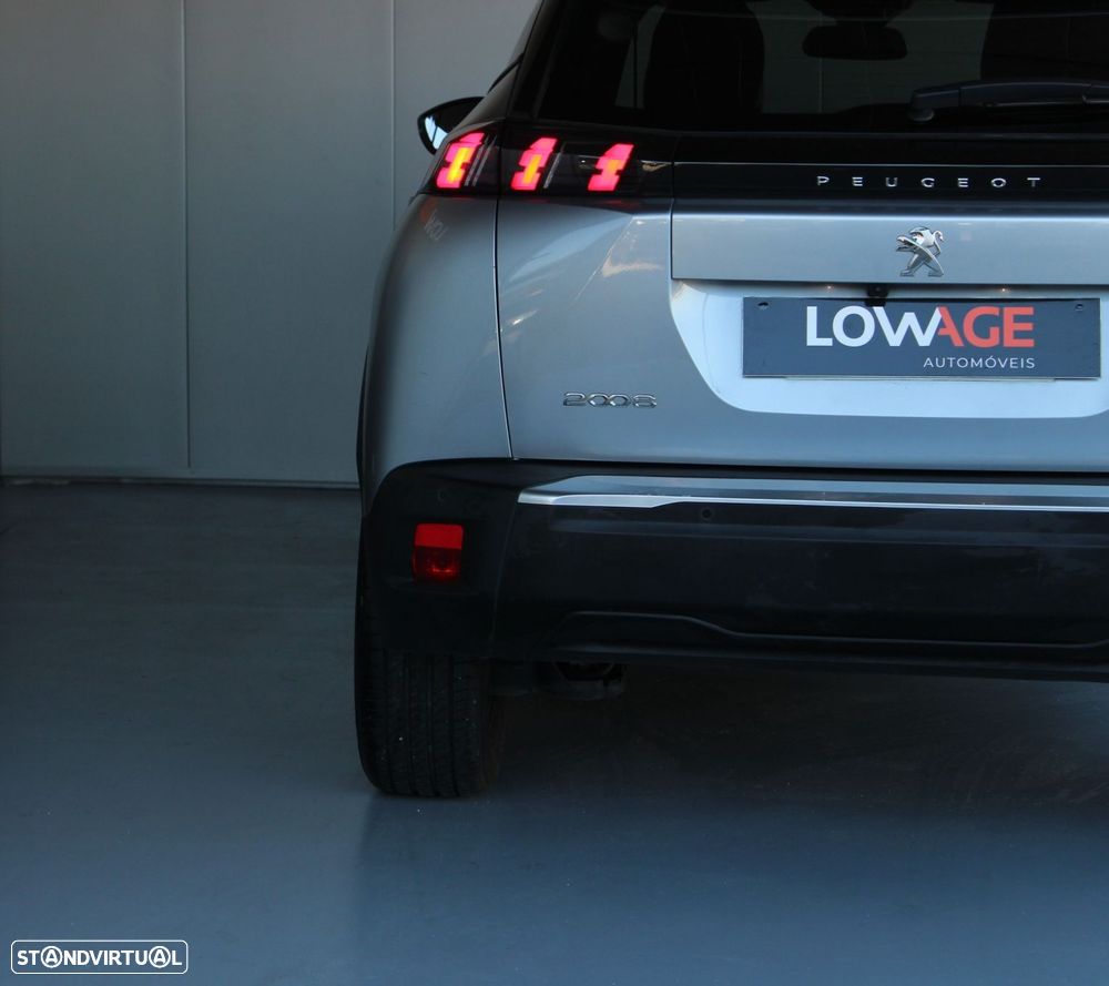 Peugeot 2008 1.2 PureTech Allure Pack - 33