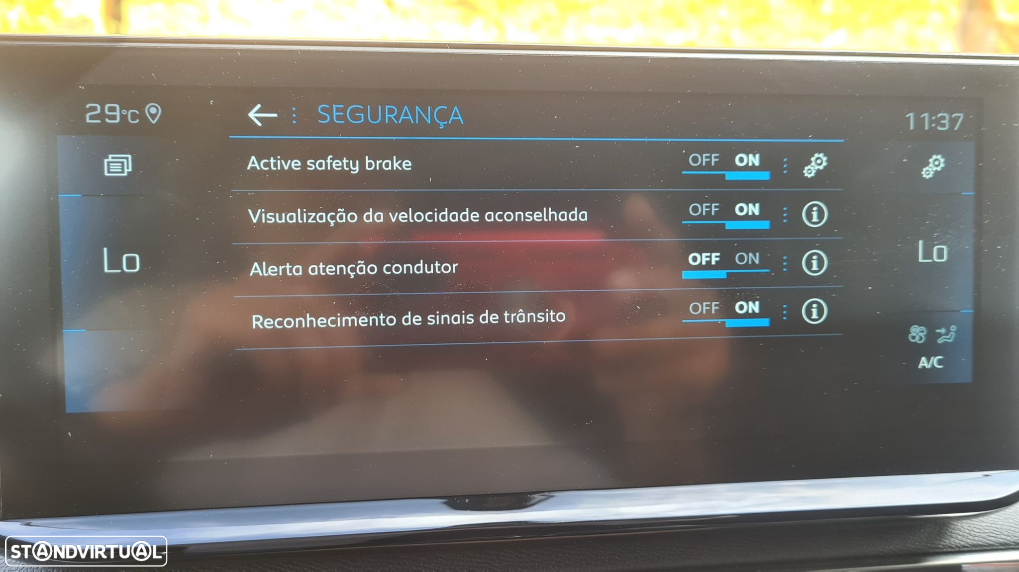 Peugeot 5008 1.5 BlueHDi GT EAT8 - 27