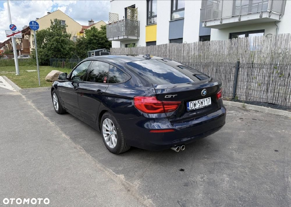 BMW Seria 3 330i GPF Luxury Line - 12