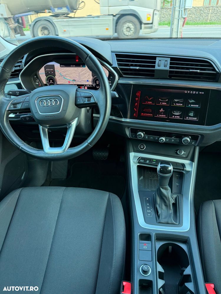 Audi Q3 1.4 45 TFSI e PHEV S Line - 5