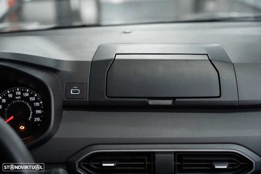 Dacia Jogger 1.0 TCe Essential - 13