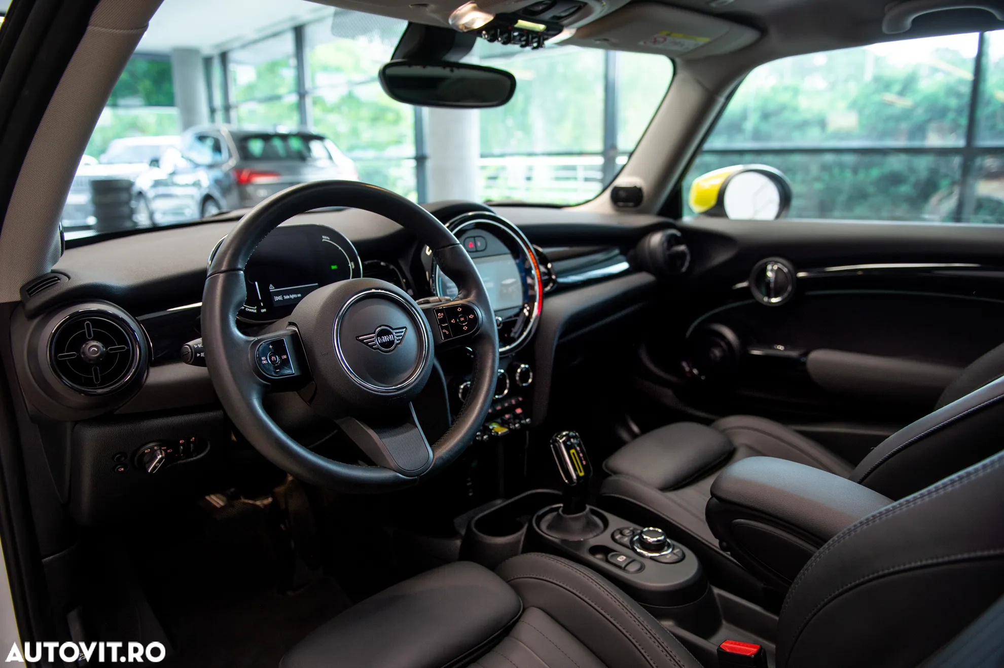 Mini Cooper SE Standard - 16