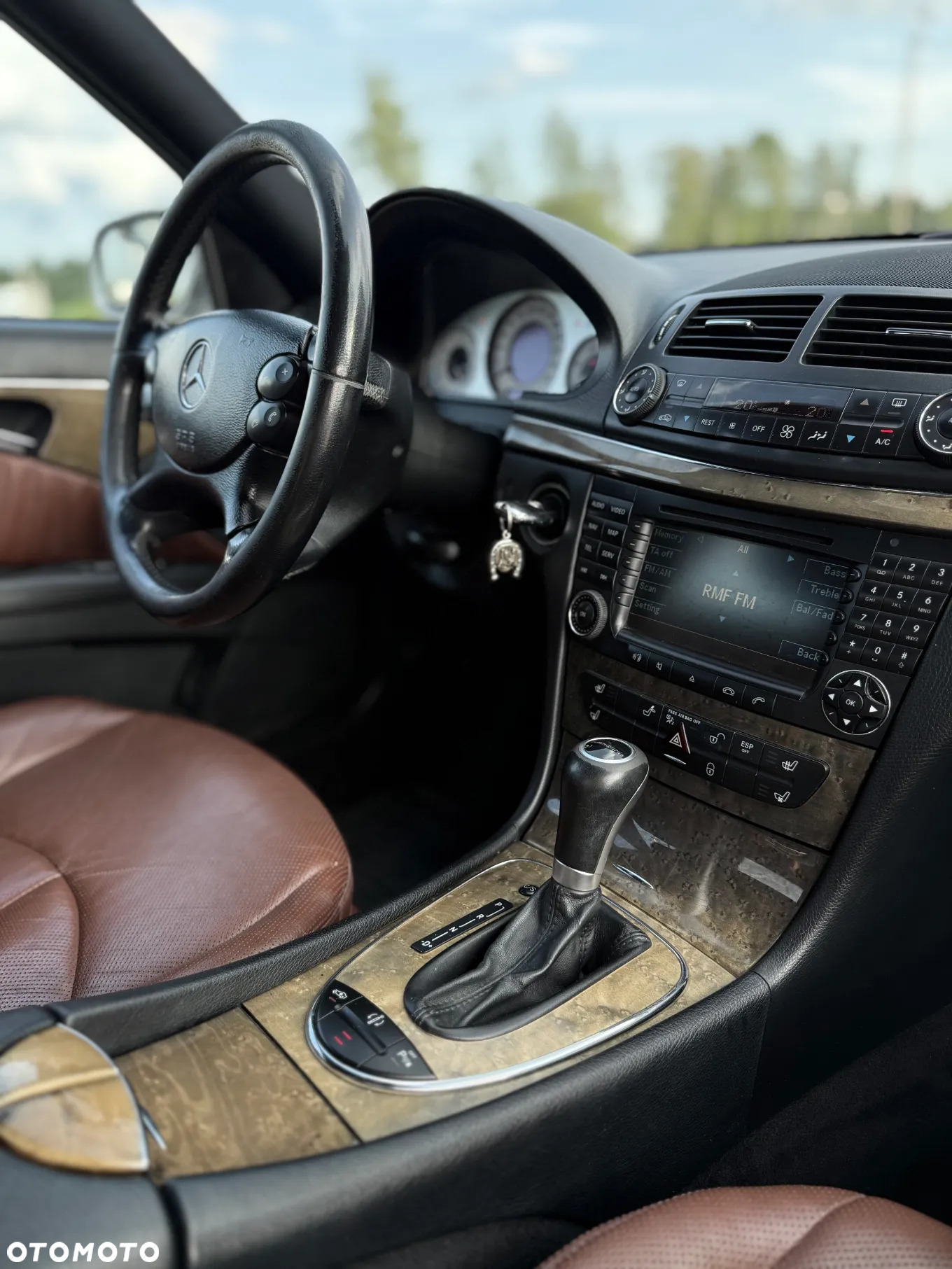 Mercedes-Benz Klasa E 320 CDI 4-Matic Avantgarde - 20