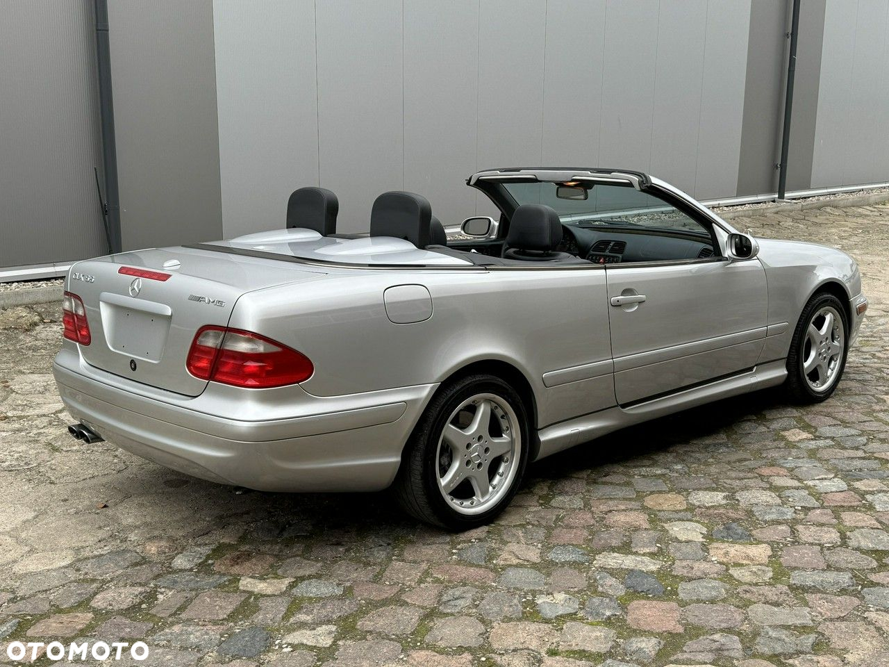 Mercedes-Benz CLK - 6