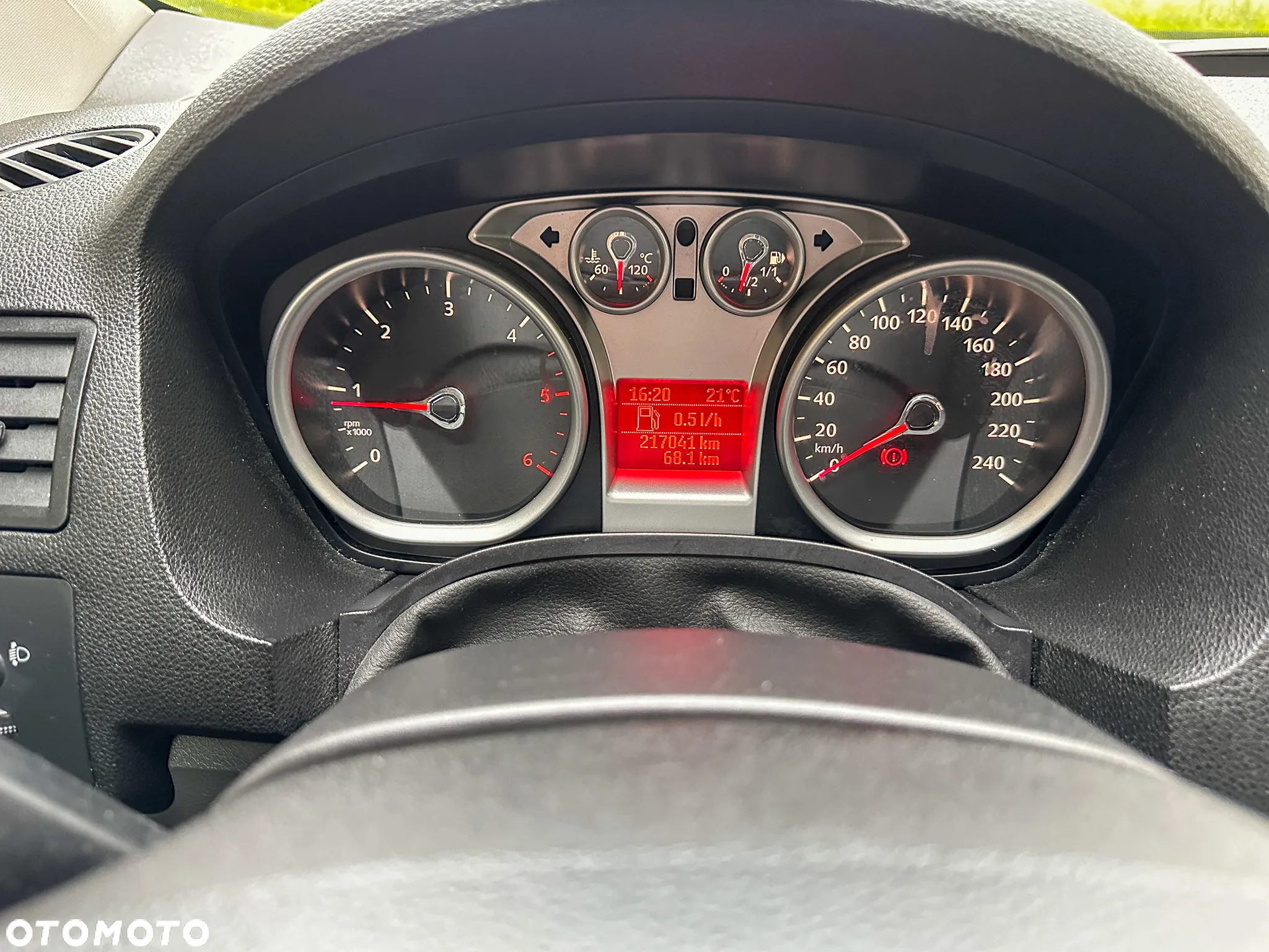 Ford Kuga 2.0 TDCi 4WD Titanium - 34
