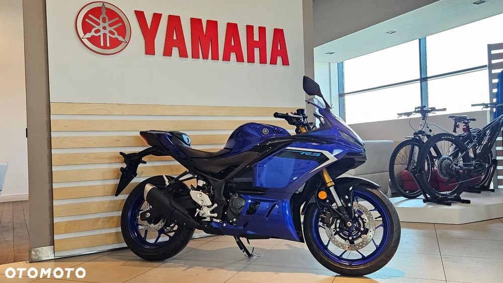 Yamaha R3 - 14