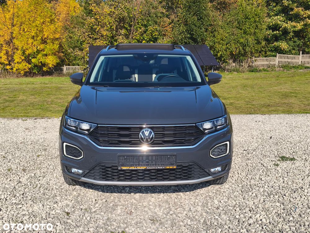 Volkswagen T-Roc - 10