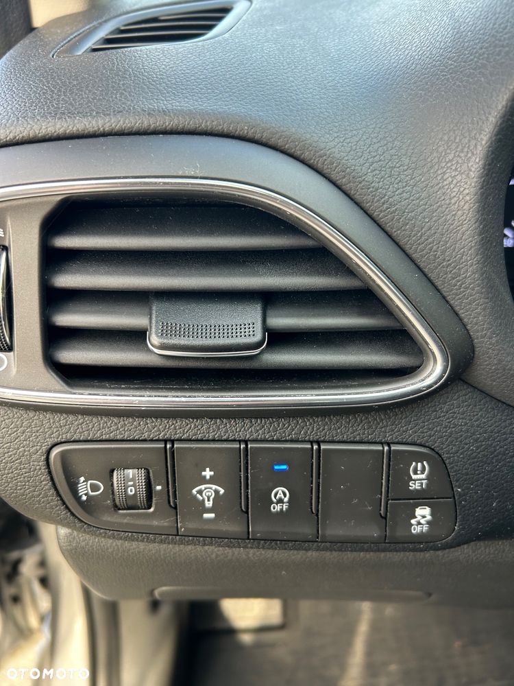 Hyundai i30 - 12
