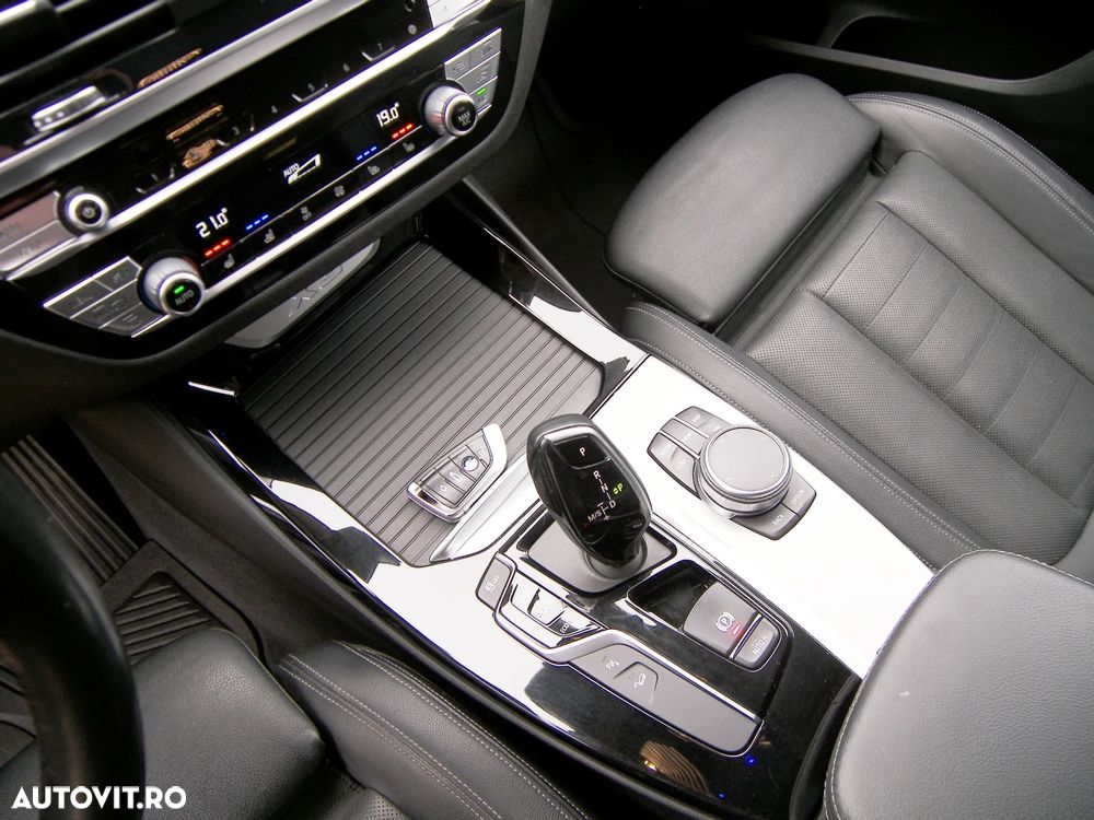 BMW X3 xDrive20d Aut. Luxury Line - 32