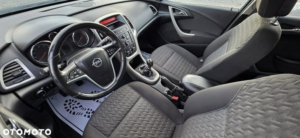 Opel Astra - 18