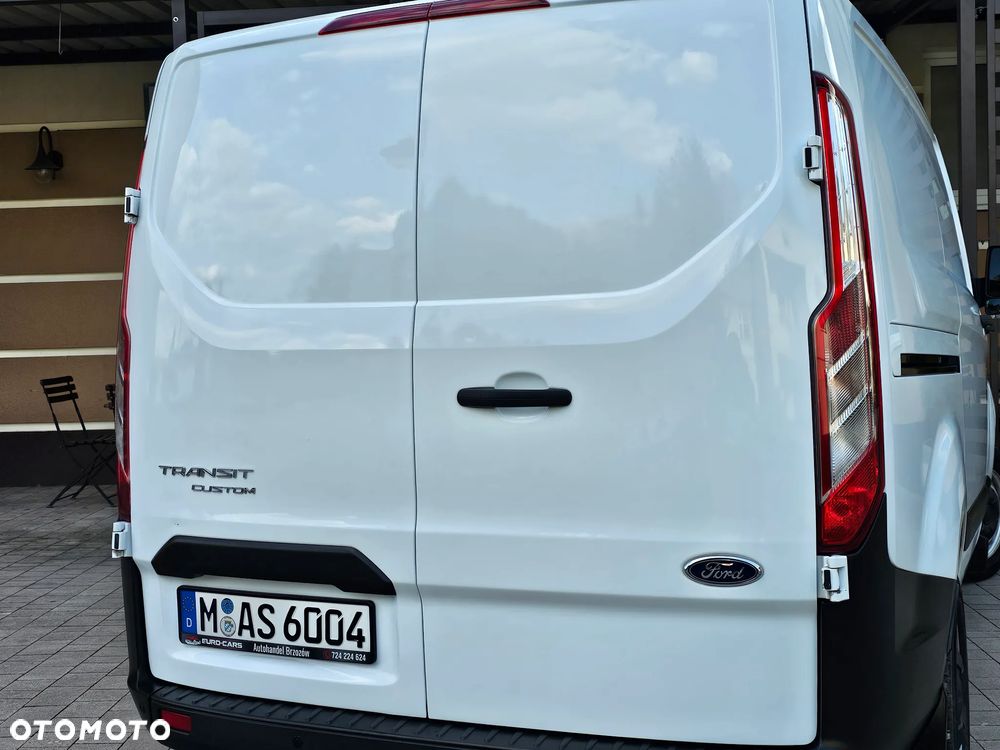 Ford Transit Custom - 28