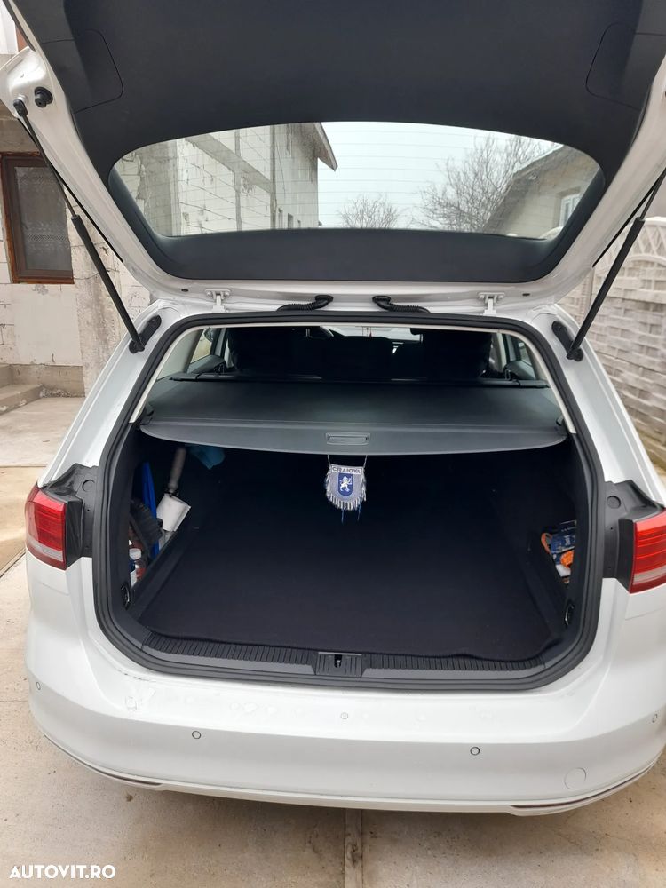 Volkswagen Passat 2.0 TDI (BlueMotion Technology) Comfortline - 9