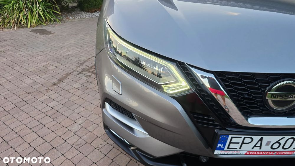 Nissan Qashqai - 14