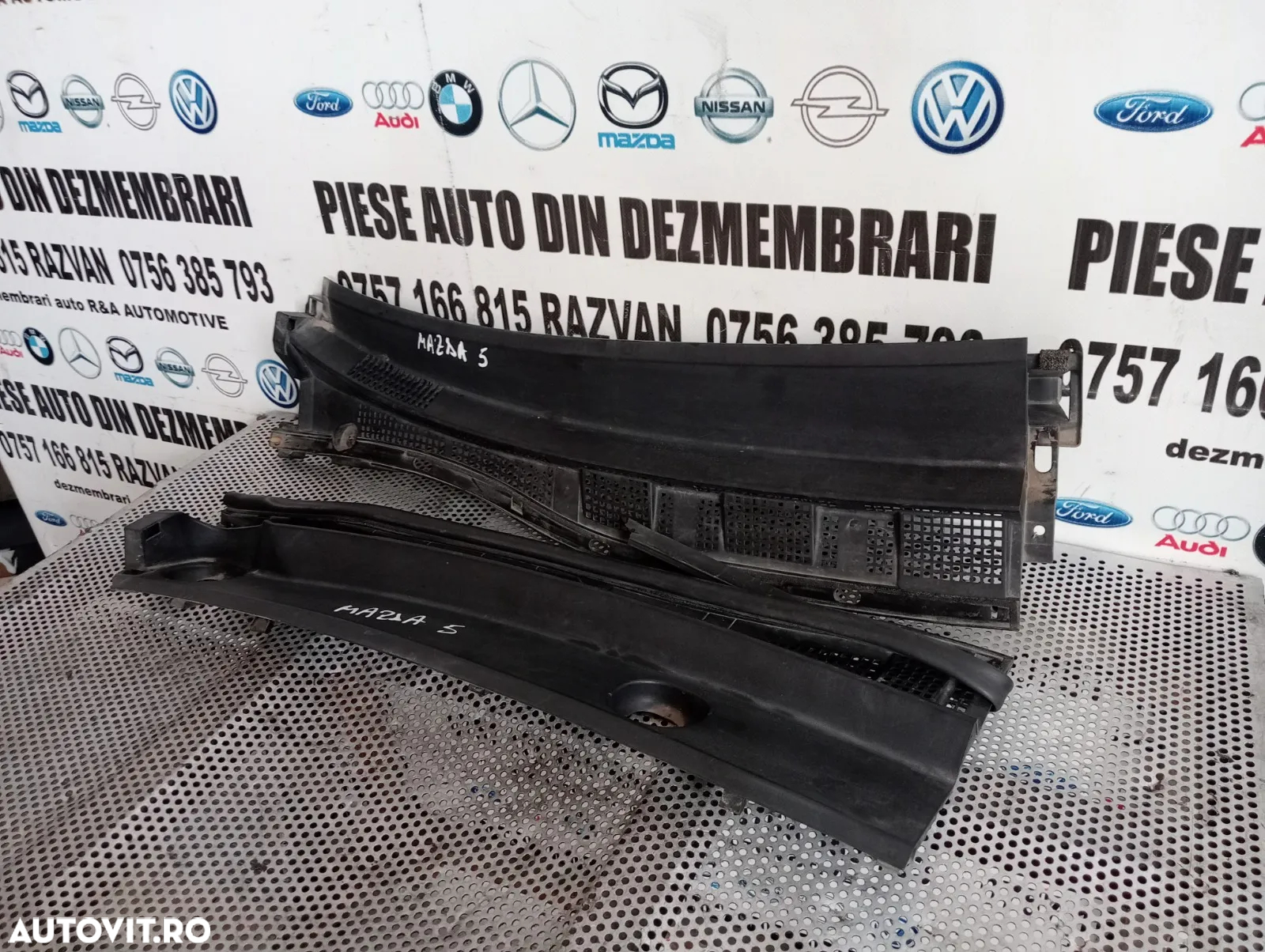 Grila Stergatoare Mazda 5 An 2005-2006-2007-2008-2009-2010 Volan Stanga Dezmembrez - Dezmembrari Ar - 4
