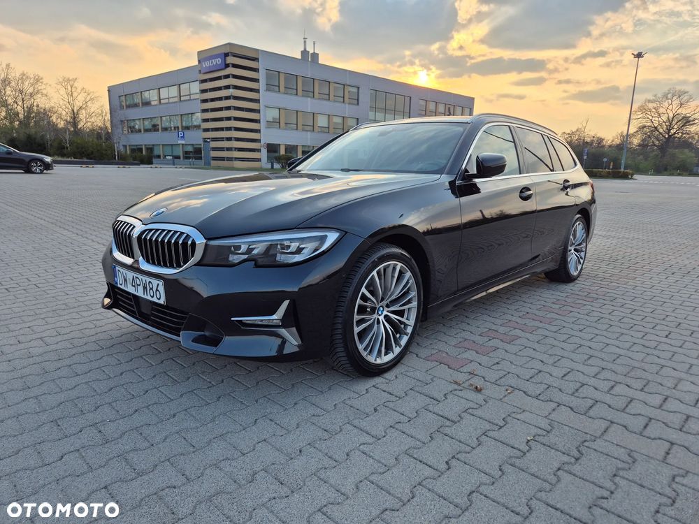 BMW Seria 3 320d xDrive MHEV Luxury Line - 2