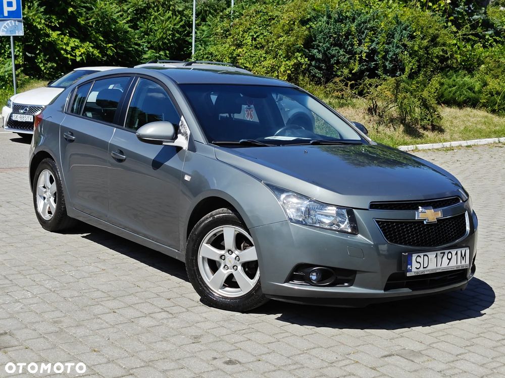Chevrolet Cruze 1.6 LT - 4