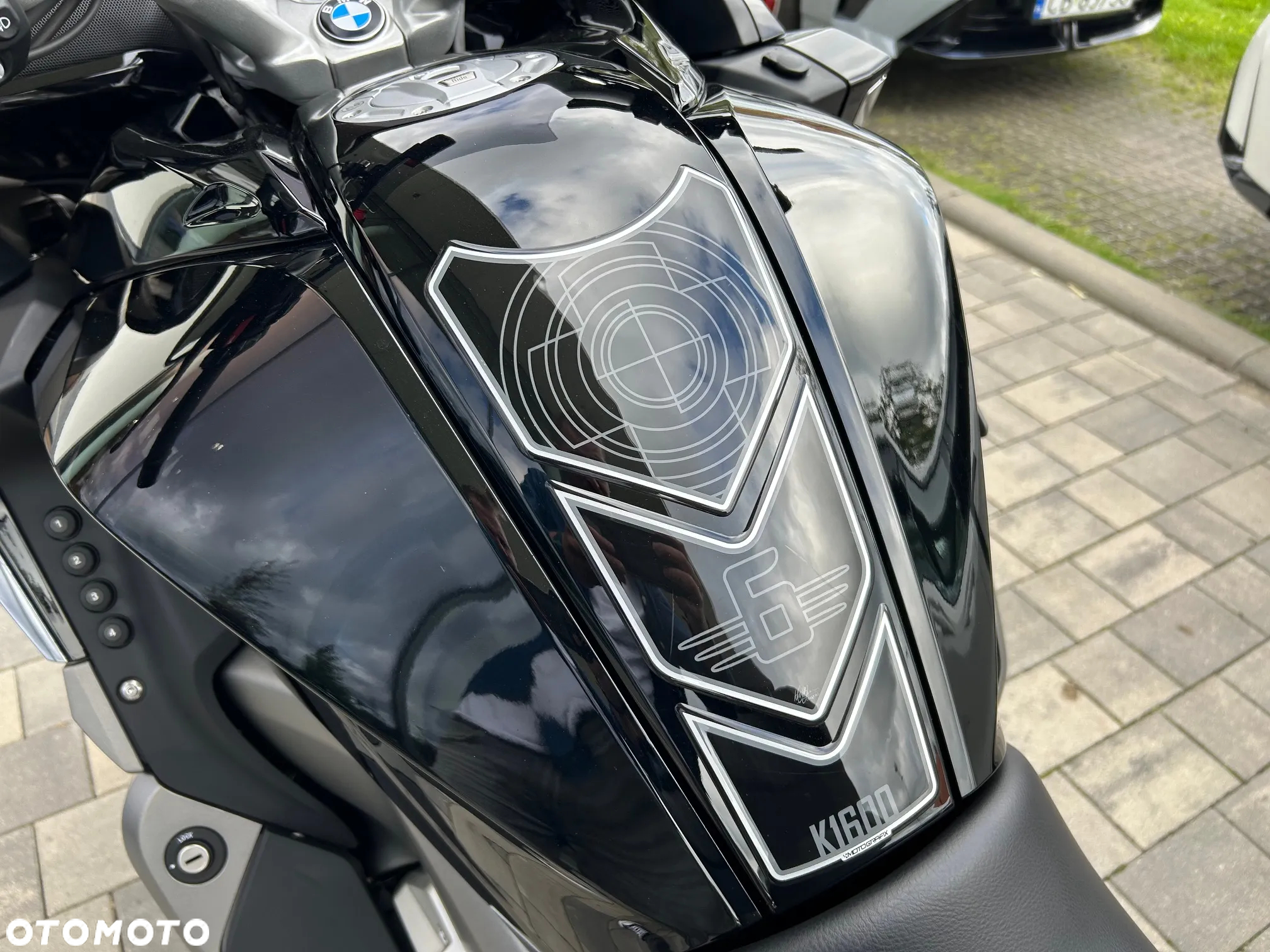 BMW K - 12