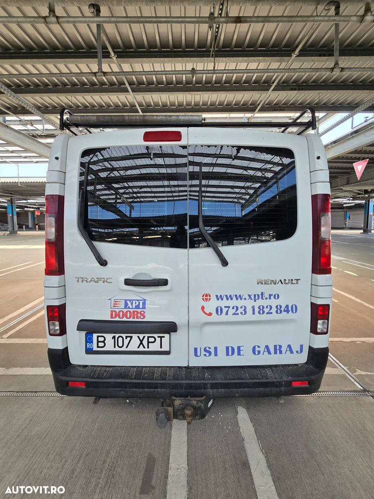 Renault Trafic Combi L2H1 7+1 Expression - 16