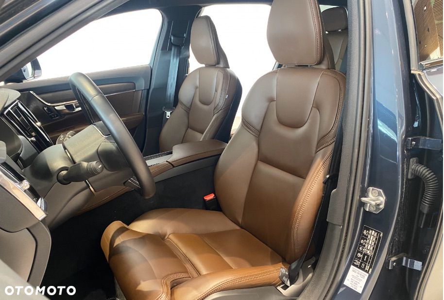 Volvo V90 Cross Country - 3