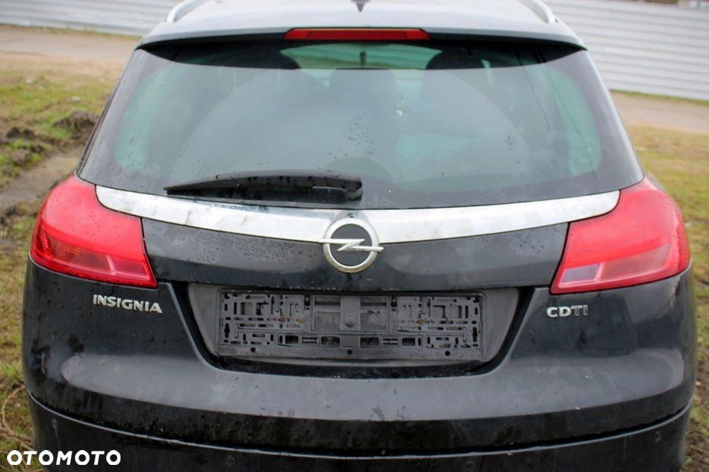 Opel Insignia A 2009 2.0CDTI A20DTH Kombi (MASKA, ZDERZAK, LAMPA, BŁOTNIK, DRZWI, SZYBA, FOTEL) - 8