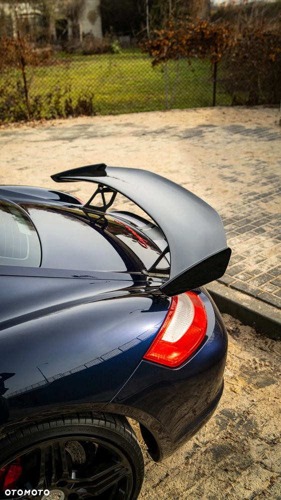 Porsche 718 Cayman - 16