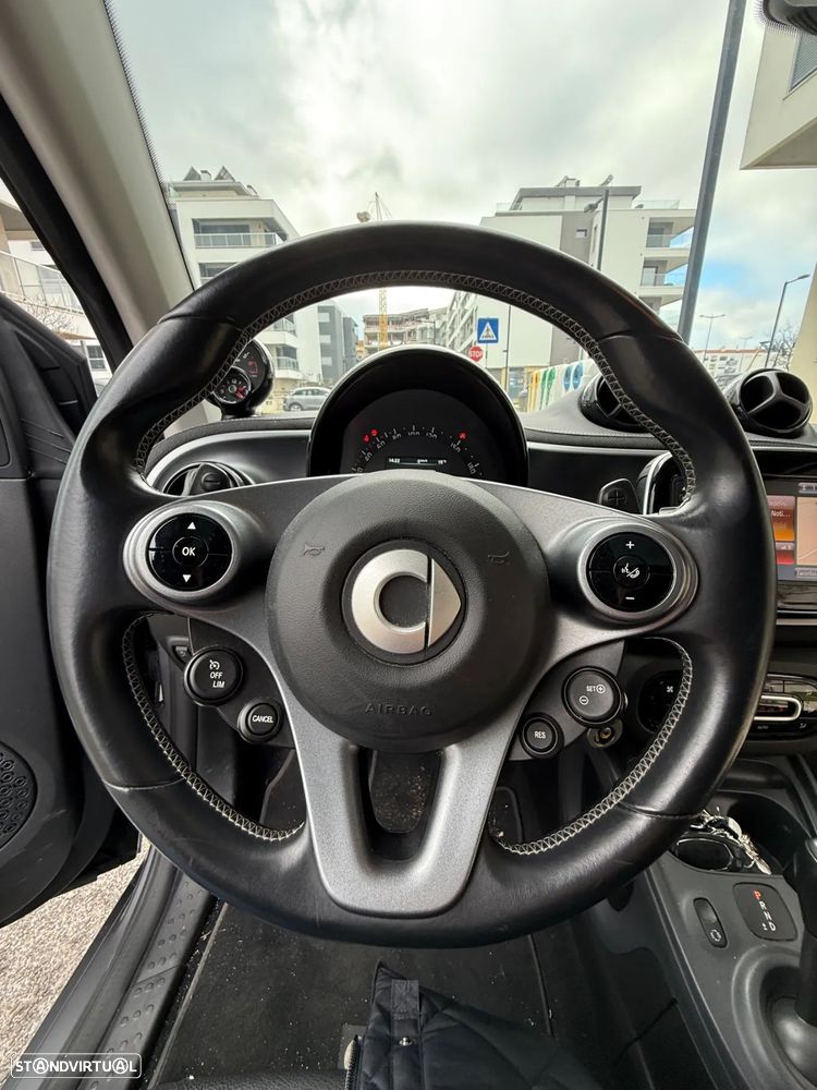 Smart ForTwo Coupé 0.9 Brabus Xclusive - 17