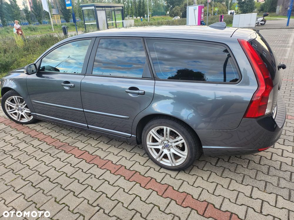 Volvo V50 - 2