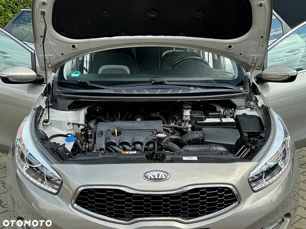 Kia Ceed Cee'd 1.4 XL - 24