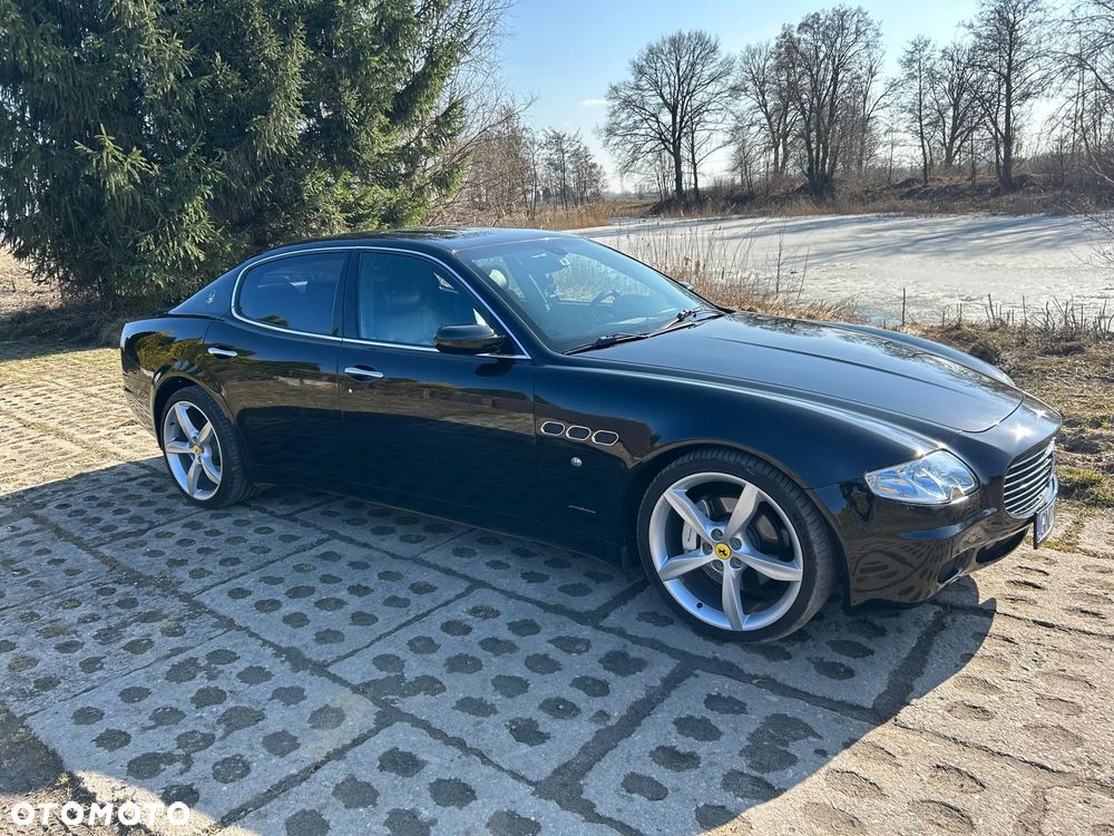Maserati Quattroporte - 4