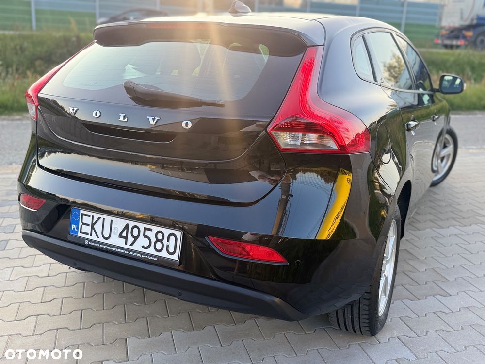 Volvo V40 - 10