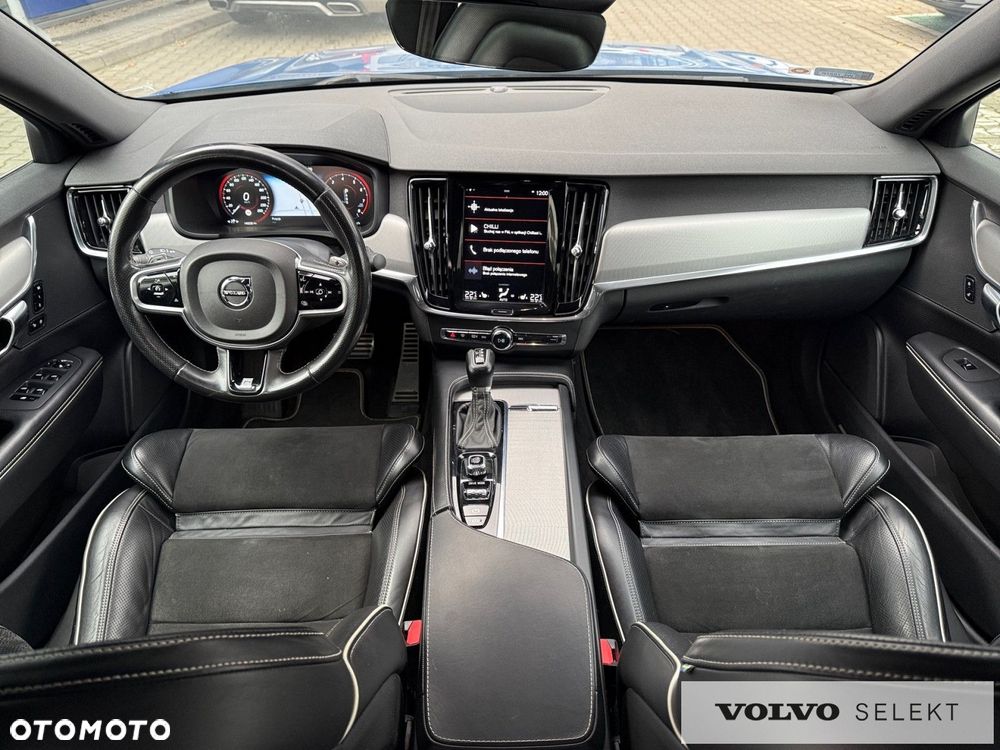 Volvo S90 - 16