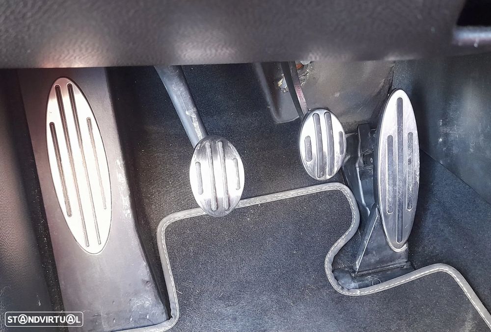 MINI 3 Portas Cooper SD - 14