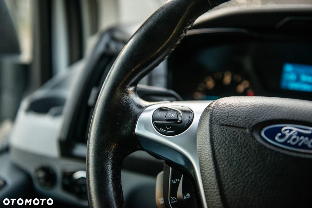 Ford Transit L3H2 Pkw VA Trend - 36