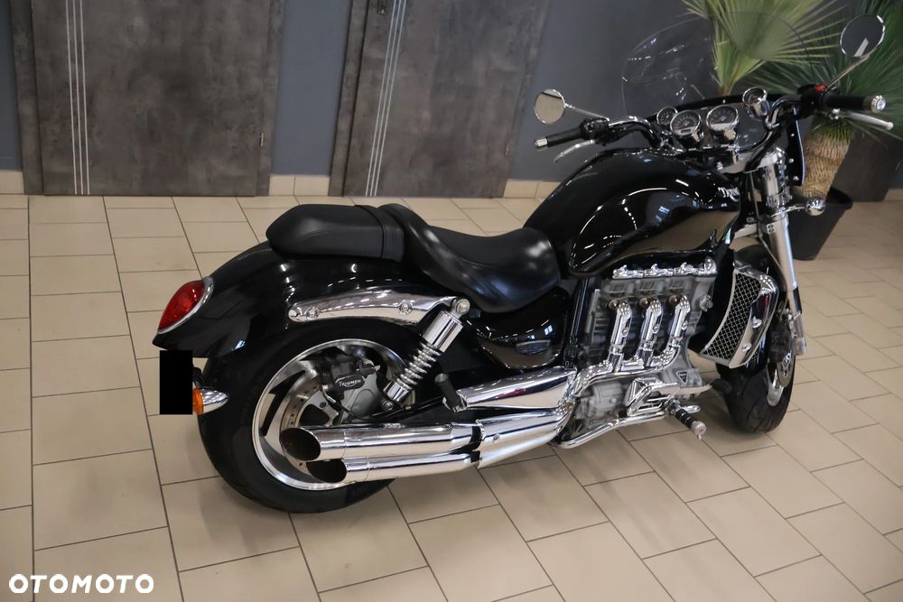 Triumph Rocket - 12