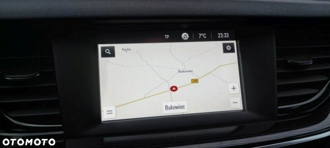 Opel Insignia - 15
