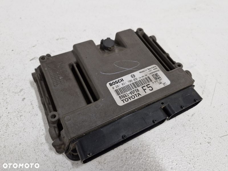 toyota avensis t27 lift t29 1.6 d4d komputer sterownik silnika ecu 89961-05f50 - 1