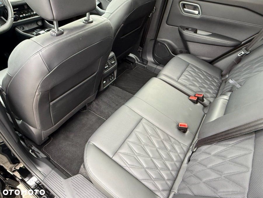 Nissan X-Trail - 11