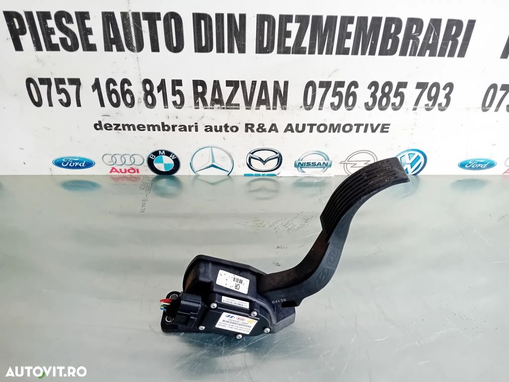 Pedala Acceleratie Hyundai Santa Fe 2 II 2.2 Crdi An 2006-2012 - 3